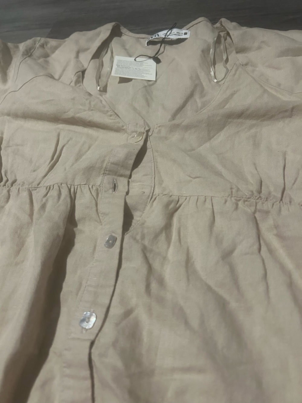 Women’s Tiered Button-Front Dress in Light Beige - Picture 4 of 5